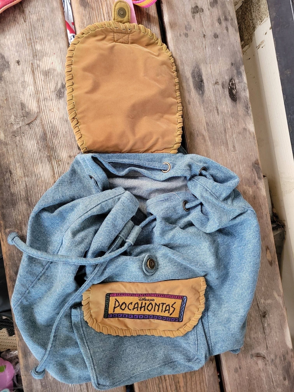 Rare vintage DISNEY STORE POCAHONTAS Denim & Suede Backpack Book Bag Pocket 1995 - Picture 6 of 8